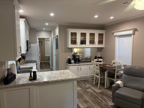 微波爐、焗爐、爐具、洗碗機