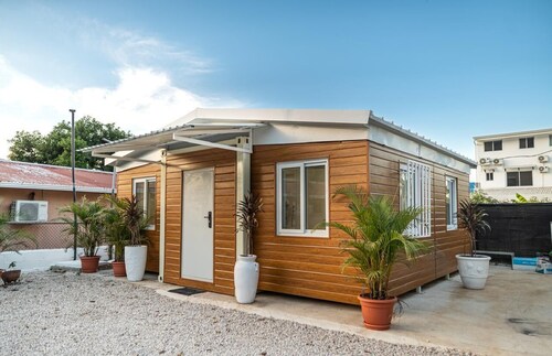 Beautifoul resort tiny houses with pool and A/C near to the beach