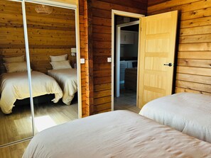 Comfort-Apartment, Mehrere Betten, Meerblick | Kostenloses WLAN