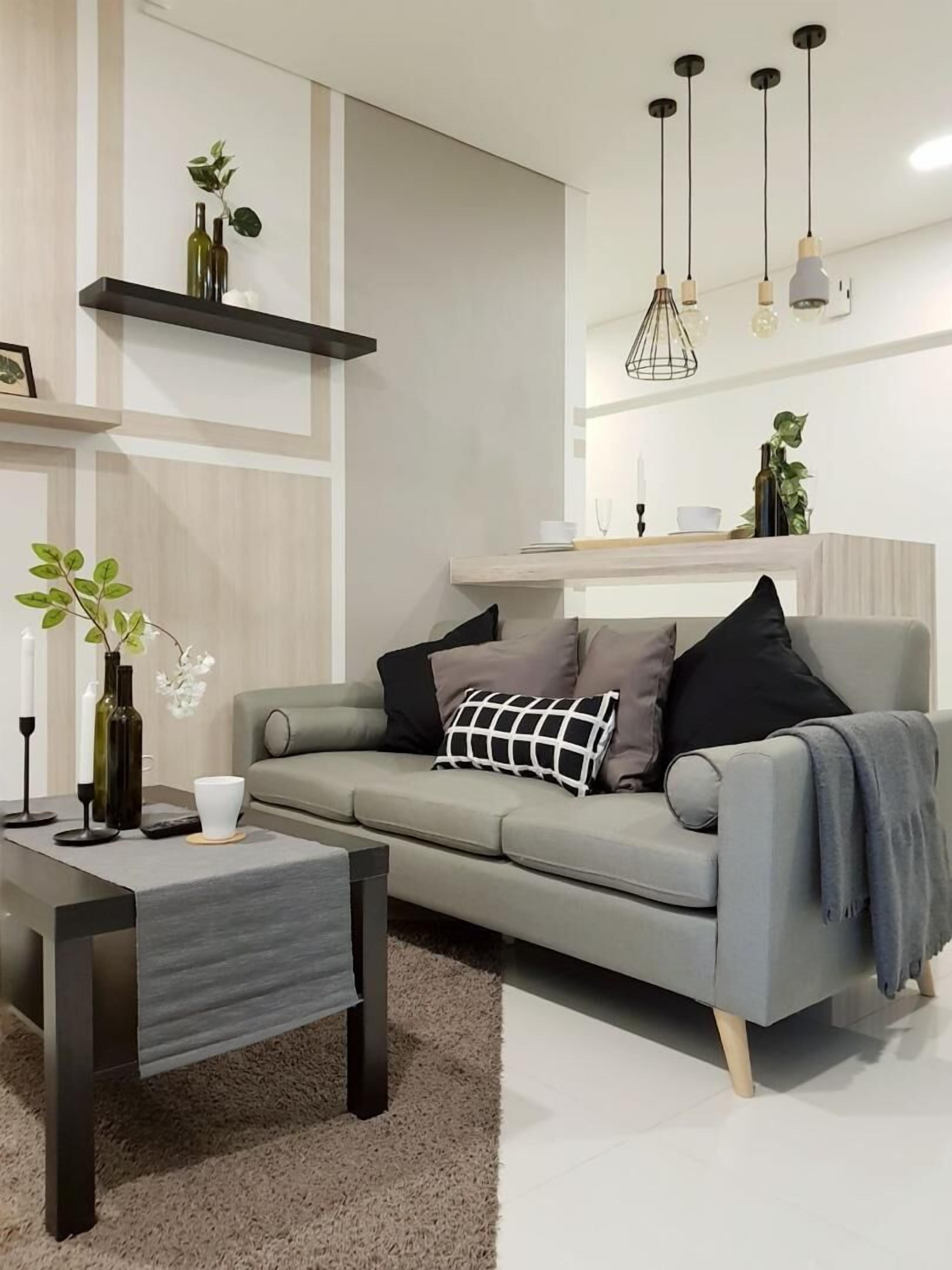 Family Apartment, Balcony, City View | Living area | 43-inch Smart TV with cable channels, Netflix, streaming services