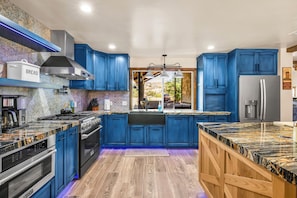 Private kitchen