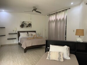 1 chambre, bureau, accès au Wi-Fi (inclus), literie fournie