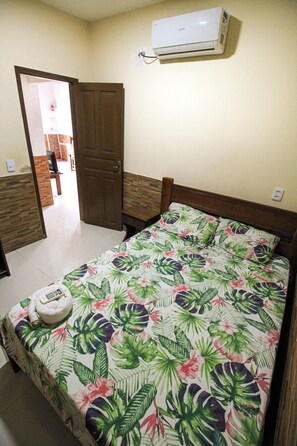 2 bedrooms, WiFi, bed sheets - Casinha Canoa - Casa Com Ar-condicionados e Localização Perfeita (Canoa Quebrada Aracati)