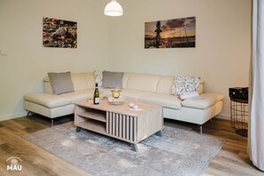 TV, table football, ping pong - Holiday Farm Mau - House 3 (Fehmarn)