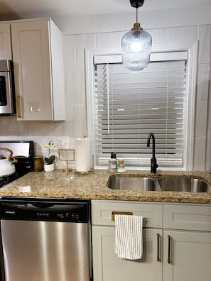 Microwave, oven, stovetop, dishwasher