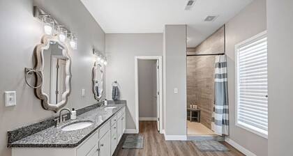 Birdie Hideaway at Home Stay MHK