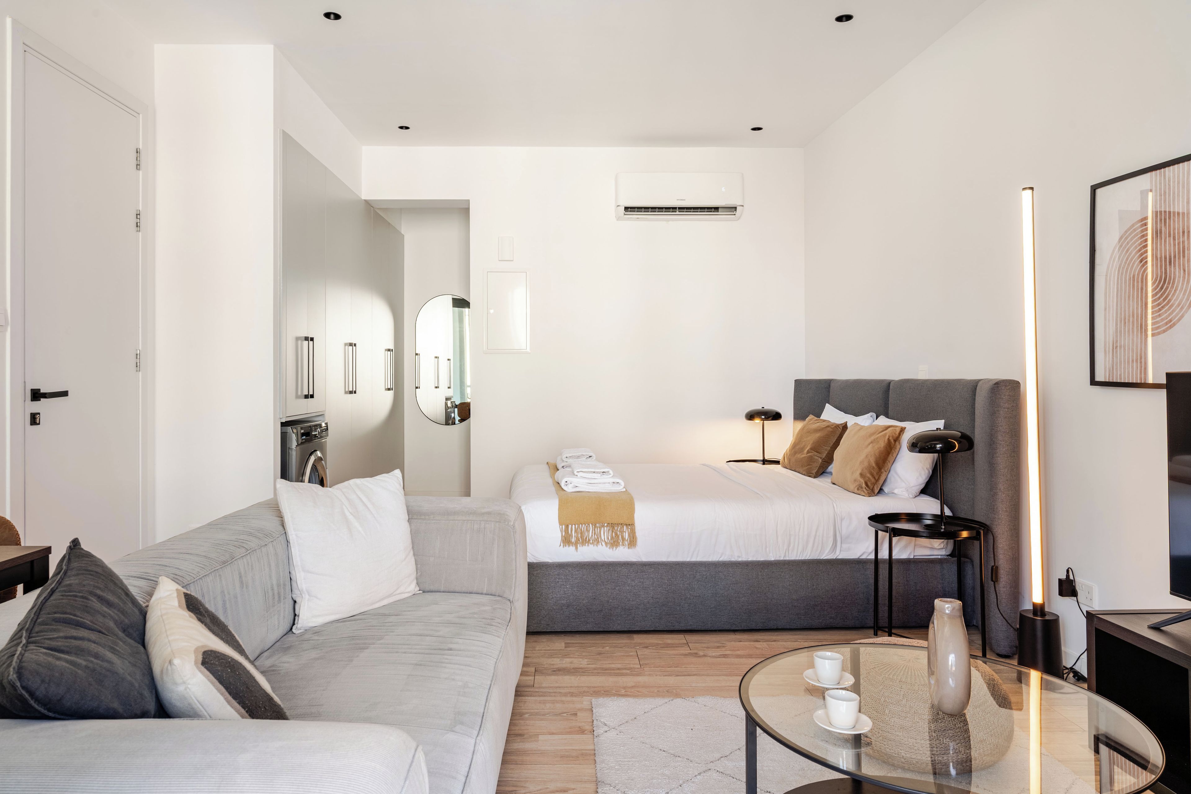 Yamas Urban Living Olympia Suites