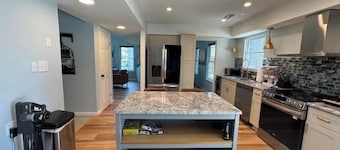 Family oriented neighborhood with a touch of modern!