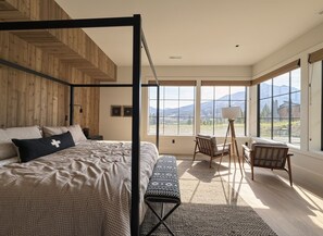 7 chambres, fer et planche à repasser, Wi-Fi, draps fournis