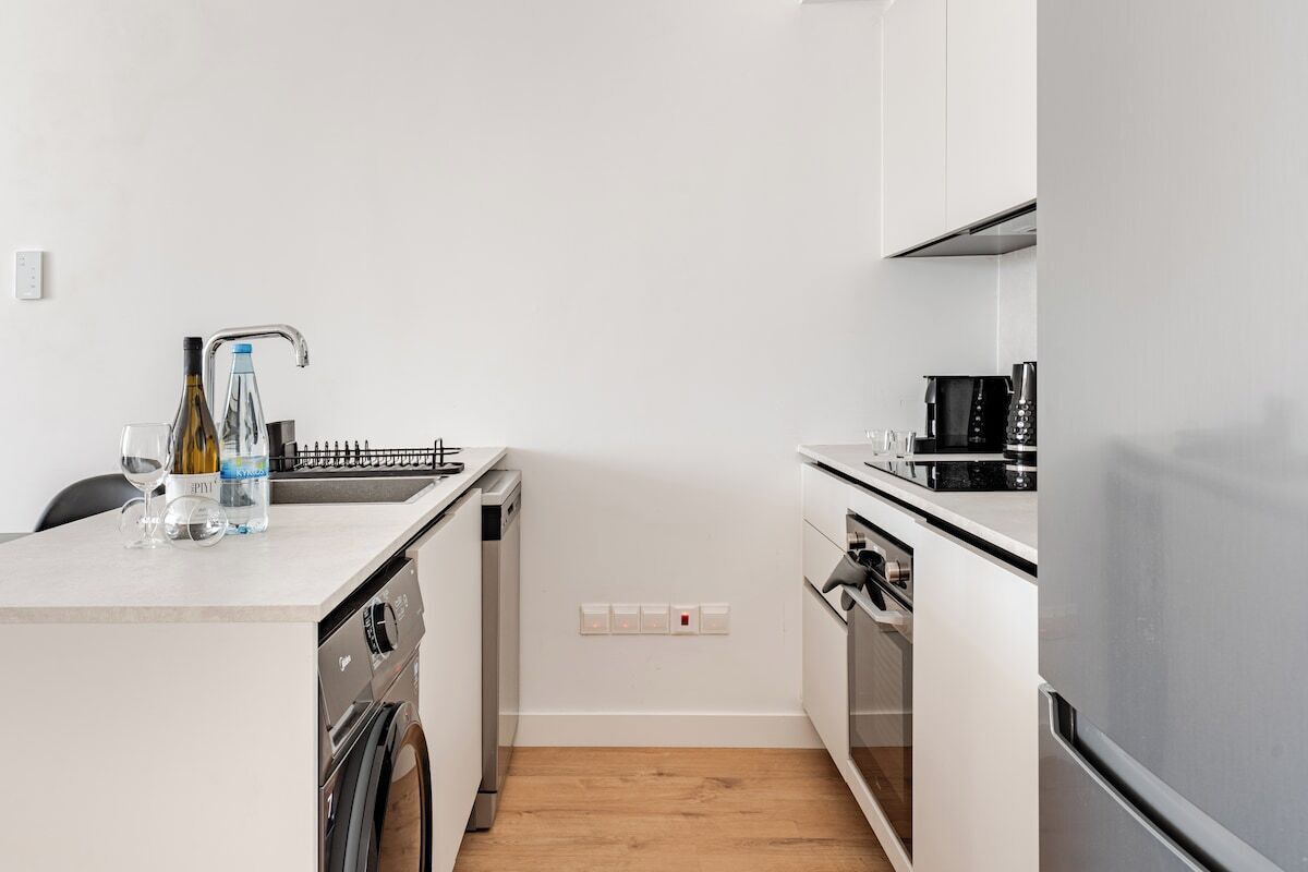 Apartment, 2 Bedrooms, Non Smoking, Balcony | Private kitchen