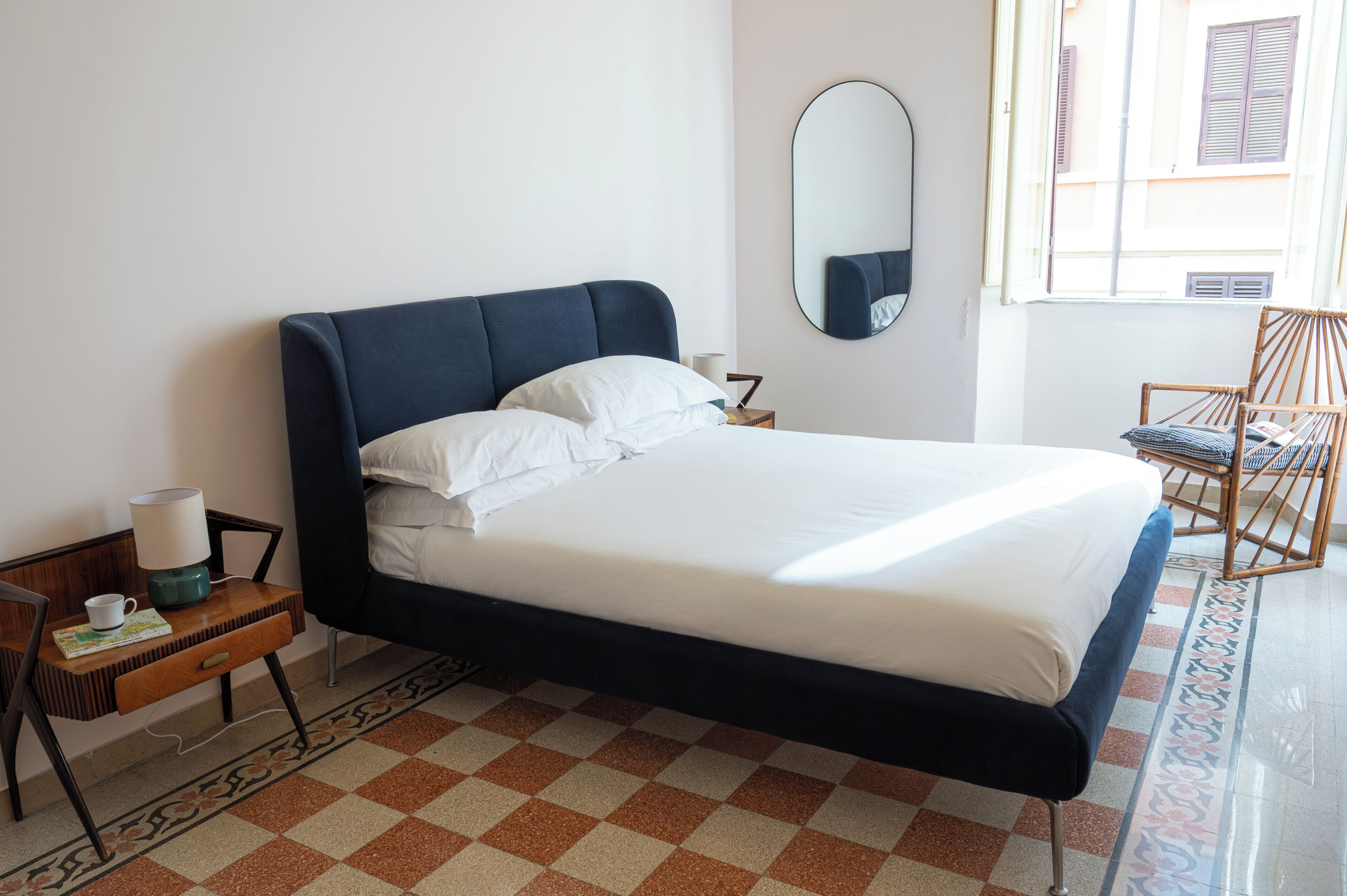 4 bedrooms, iron/ironing board, travel cot
