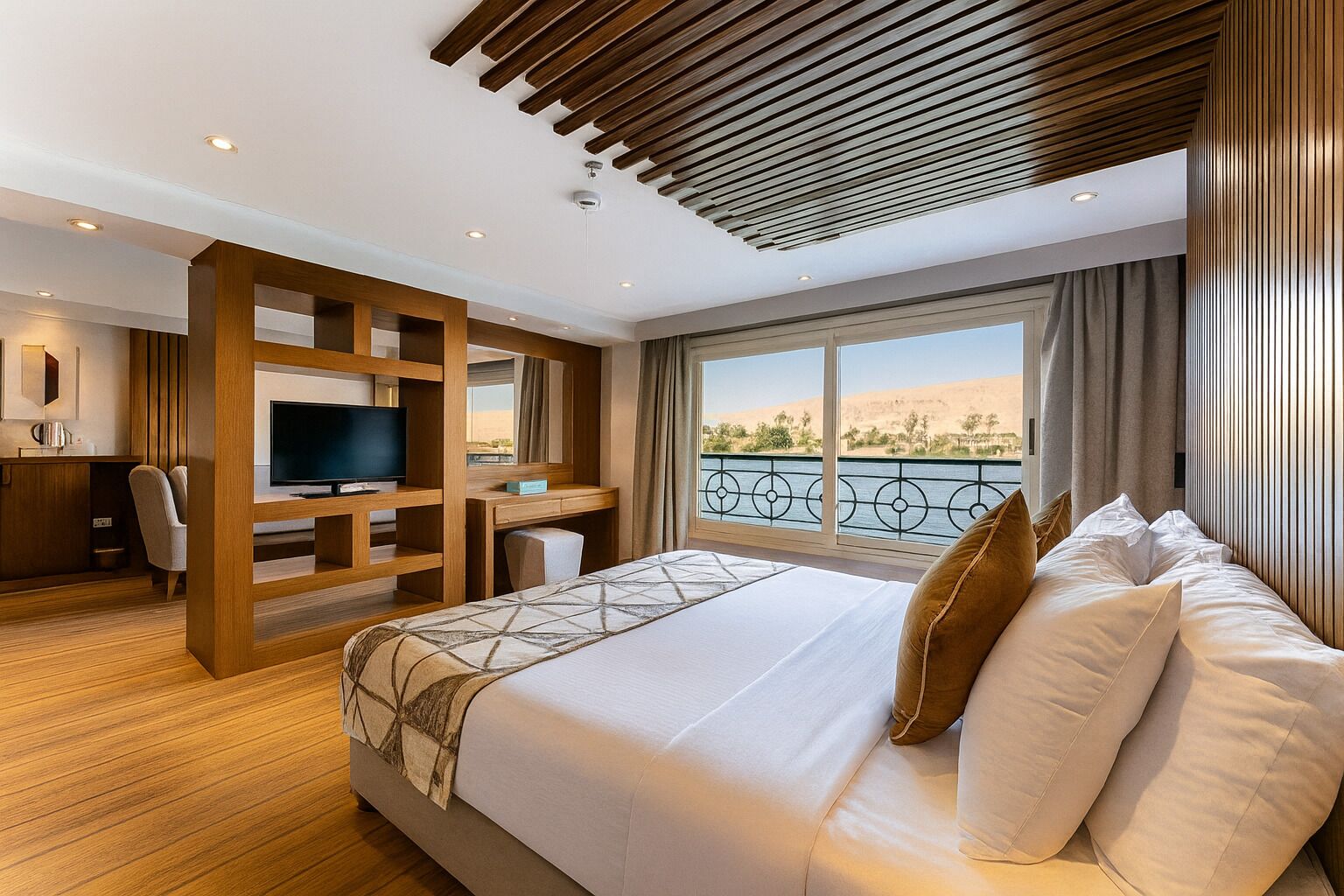 Deluxe Suite, River View