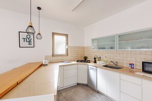 Familienapartment, 2 Schlafzimmer, Nichtraucher, am Strand | Eigene Küche