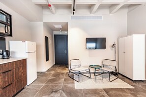 Studio, Beachside | Free WiFi