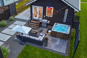 Terrace/patio - Good Vibe Tribe-2 Mi DT-Hot Tub-K Bed-Pet Friendly (Denver)