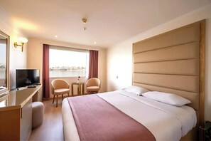 Caja de seguridad en la habitación y sistema de insonorización 