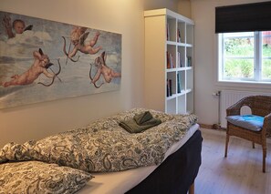 2 bedrooms, free WiFi, bed sheets
