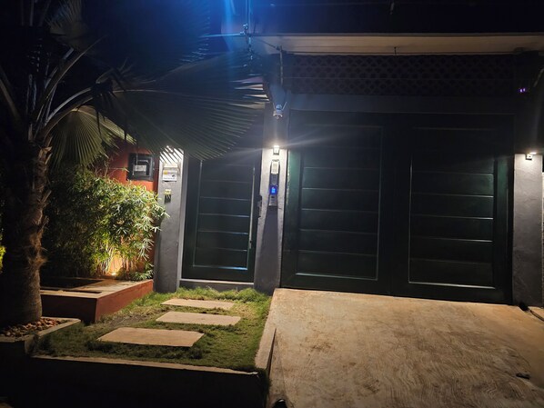 Exterior detail - Home residence OUIDAH (Ouidah)