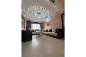 Living area - Close to the beach + Underground parking + air conditioning (Casablanca-Settat)