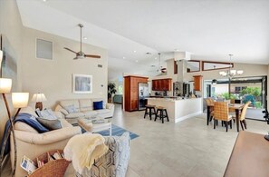 スマートテレビ、ステレオ