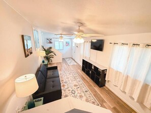 TV - New Listing in Thatcher (Thatcher)