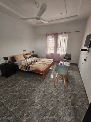 1 chambre, accès Internet, draps fournis