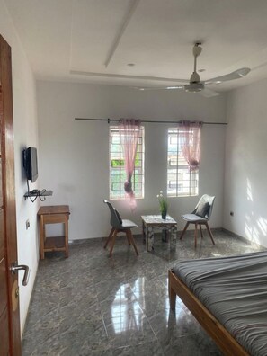 1 dormitorio, Internet, ropa de cama