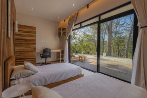 3 makuuhuonetta, silitysrauta/-lauta, internet, vuodevaatteet