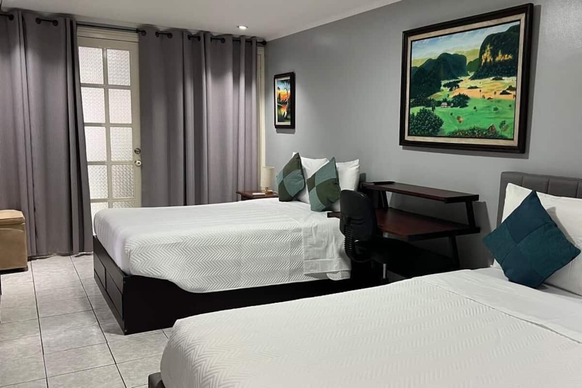 Quarto solteiro família | Lençóis italianos Frette, roupas de cama premium