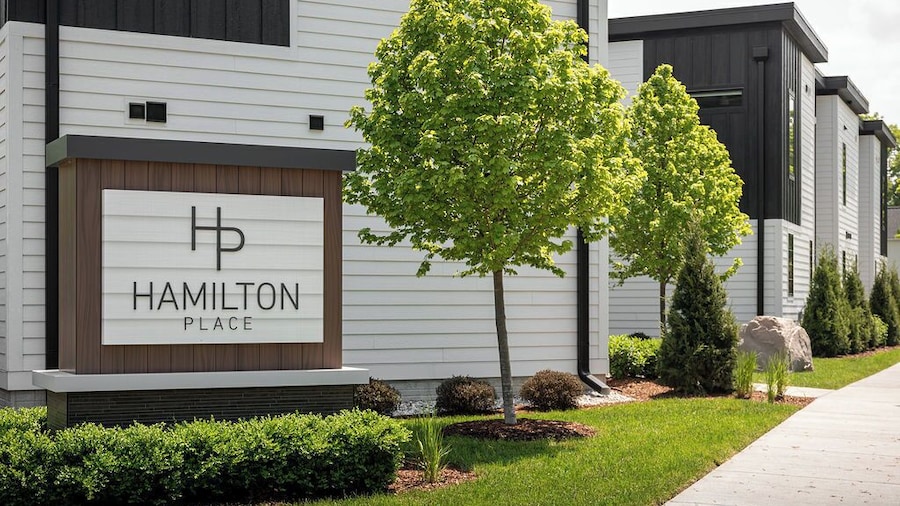 Hamilton Place
