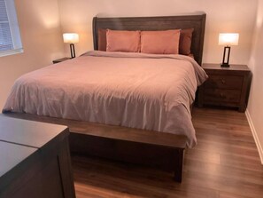2 bedrooms, iron/ironing board, WiFi, bed sheets