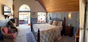 3 slaapkamers, een bureau, een strijkplank/strijkijzer, reisbedje