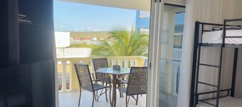 Casa Sirena – New Oceanview Near Top Dive Boats & Water Taxi ~ October 17 Avail