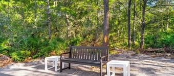 New Listing! Cozy Beach Retreat. Peaceful. Quiet