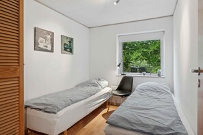 3 bedrooms, free WiFi, wheelchair access