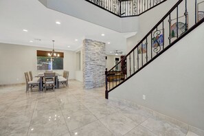 Interior - Desert Dream (Las Vegas)