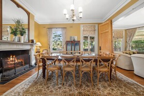 Dining - Coolangatta (House Only) (Katoomba)