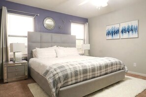 3 camere, una scrivania, ferro/asse da stiro, Wi-Fi