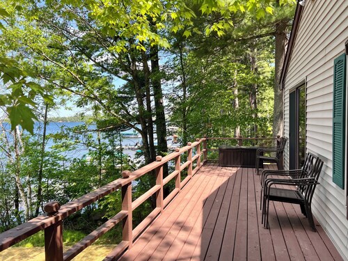 Relax at the Norway Cabin on Sturgeon Lake!