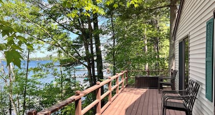 Relax at the Norway Cabin on Sturgeon Lake!