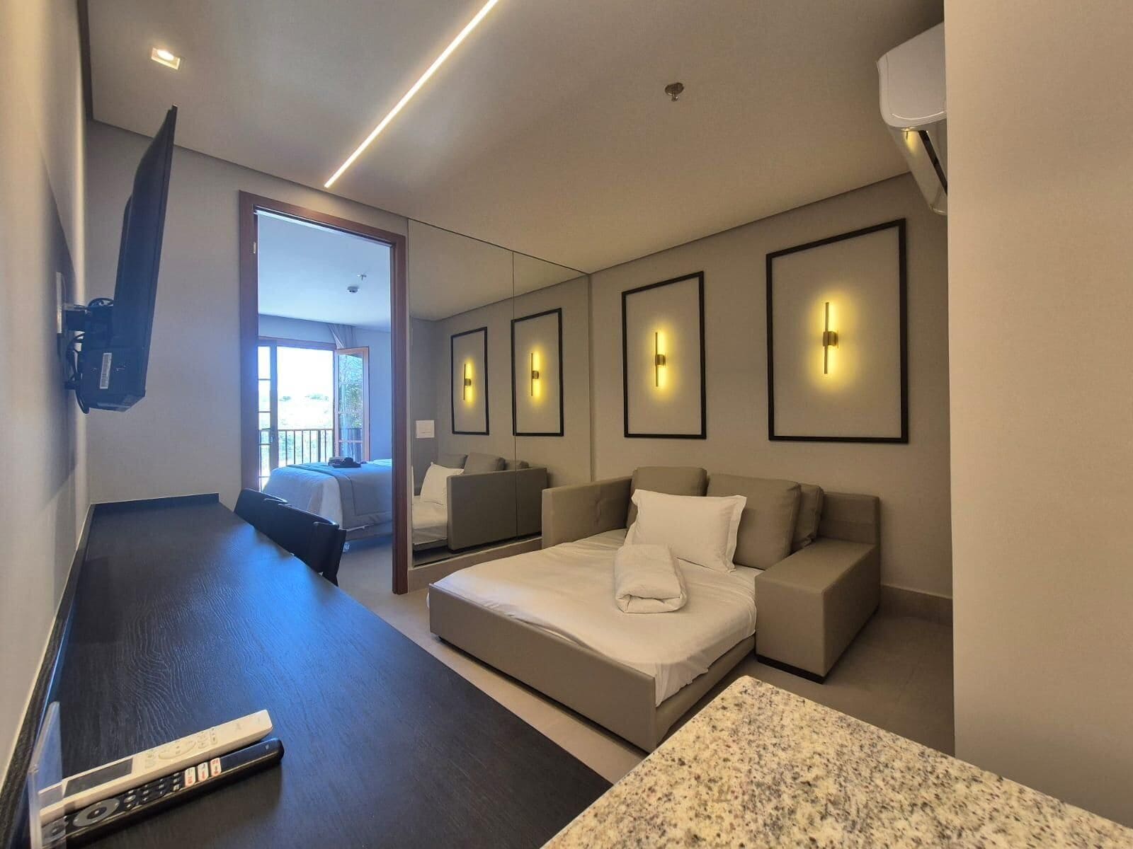 Deluxe Apartment | Individually decorated, individually furnished, free WiFi, bed sheets