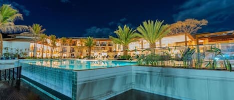 Basic Apartment | Pool | 2 outdoor pools