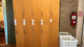 Room, 1 Bedroom, Accessible, Smoking | Interior