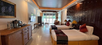 No6 Double Suite, Rainbow Arokaya Welnes