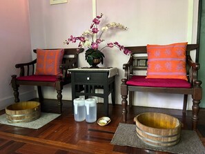 Room, 1 Bedroom, Accessible, Smoking | Bahagian dalam