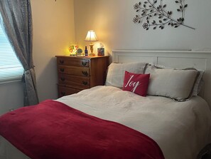 2 dormitorios, tabla de planchar con plancha, wifi gratis y ropa de cama