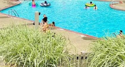 Poconos Getaway - 295/Nt
Escape to the Poconos with this cozy relaxing retreat!