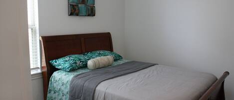 3 Schlafzimmer, Bügeleisen/Bügelbrett, WLAN, Bettwäsche