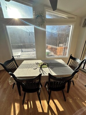Dining - Relaxing 3BR Creekside Escape in Eagle River w/ Hot Tub & Mountain Views (Anchorage)