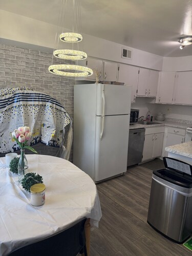 2-bedroom apartment in awesome Morton near PHL